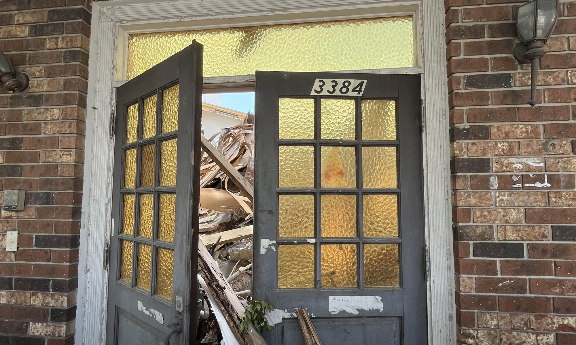 Dust to Dust: The Bain-Range Funeral Home Comes Down - Coconut Grove